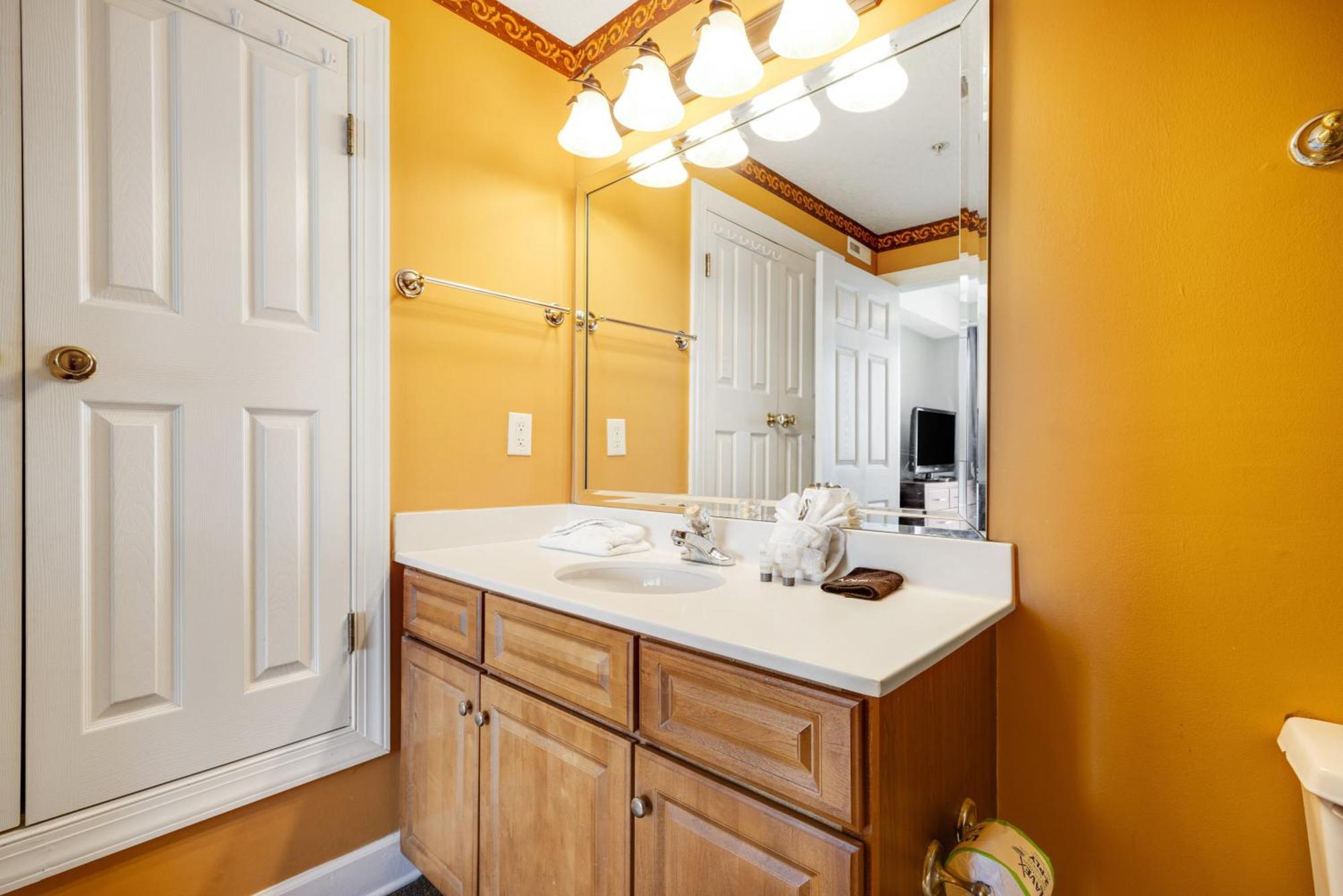 Parking Included-Beachfront 2Bd Ocean Villa! Gorgeous Amenities, Private Complex Panama City Beach Buitenkant foto
